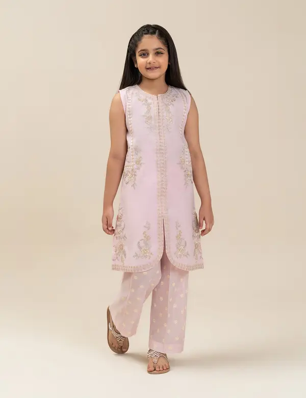2 PIECE SLEEVELESS ETHNIC EMBROIDERED SUIT