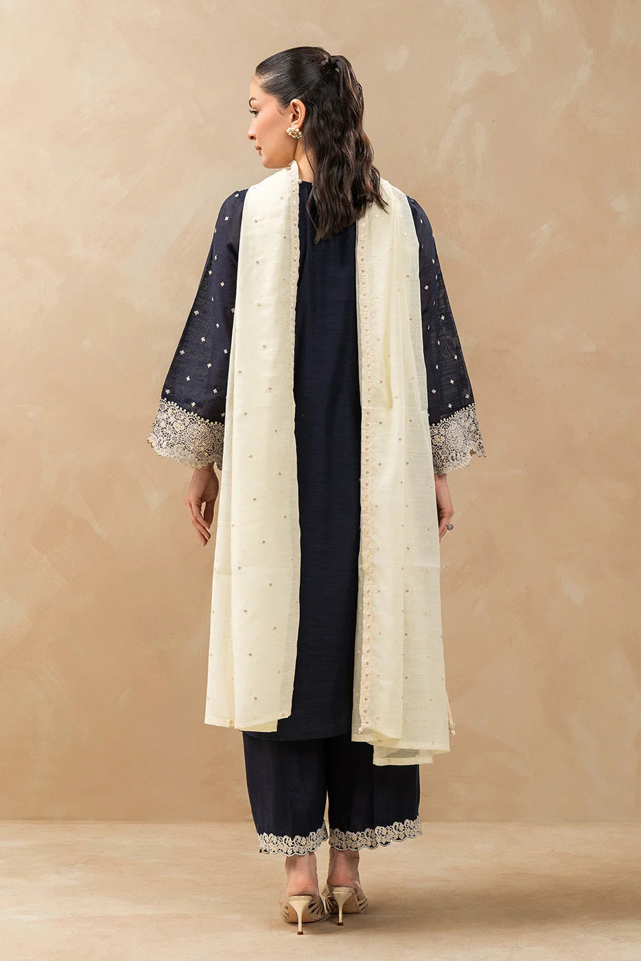 3 PIECE LUXURY MONARK SUIT (LUXURY-PRET) - view 5