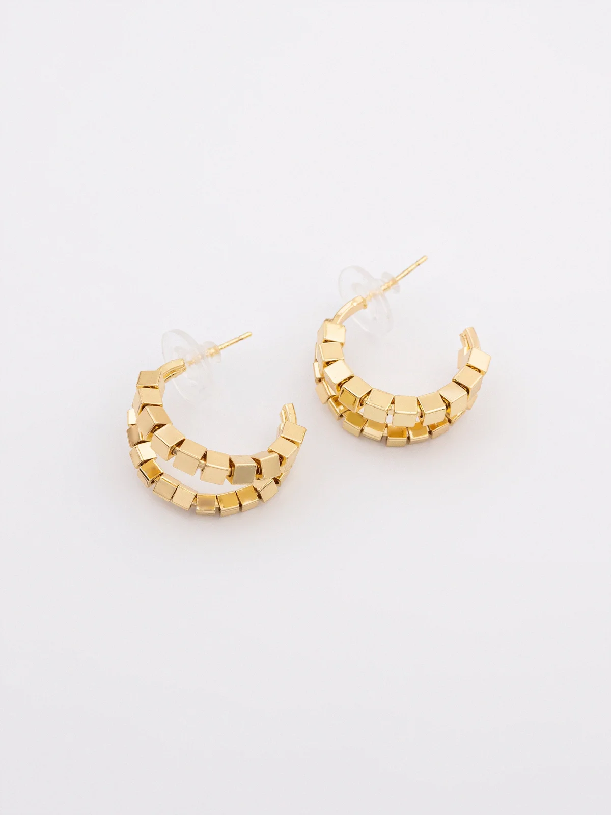 Curved Hoop Design