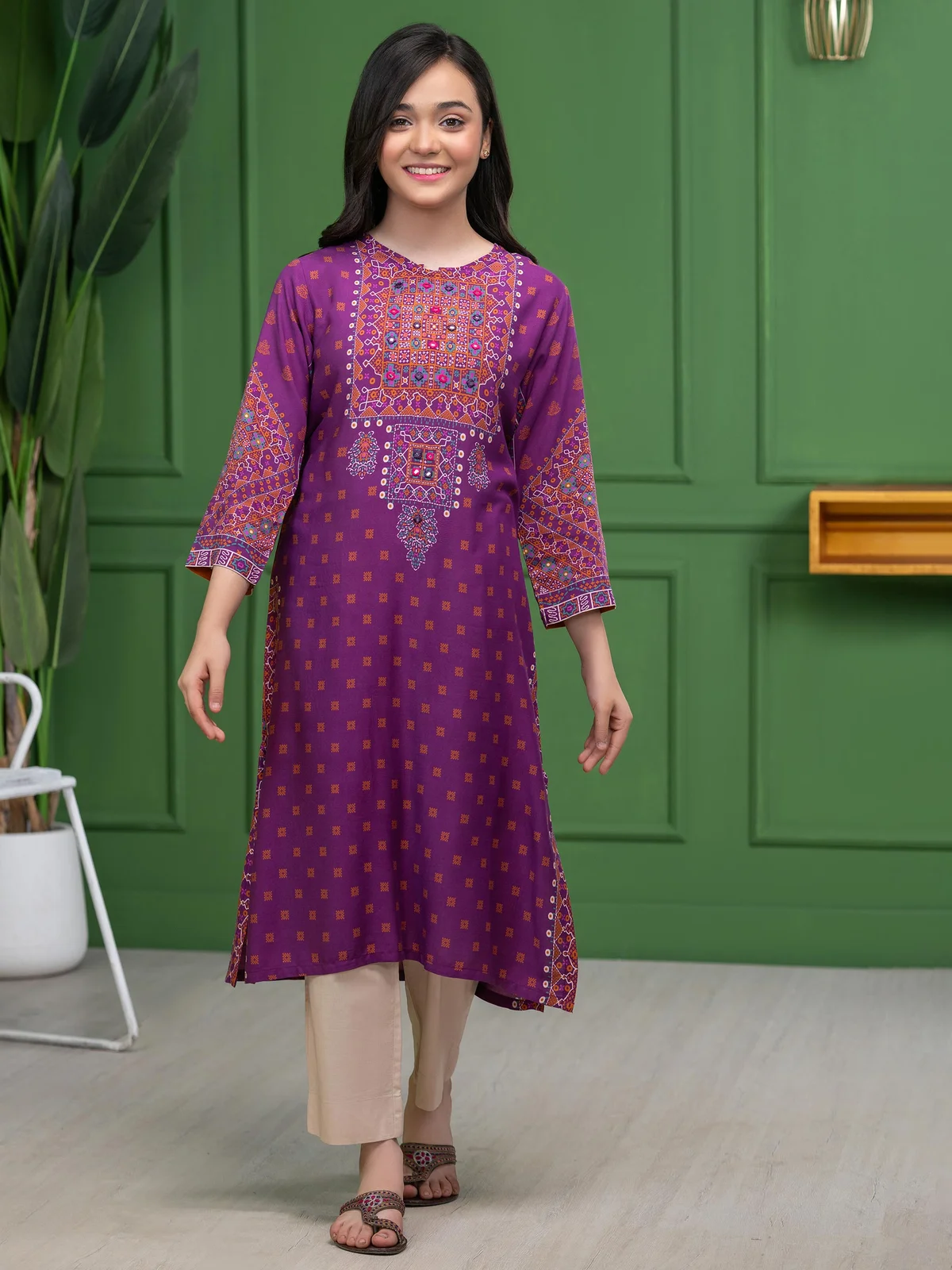 Linen Shirt-Embroidered