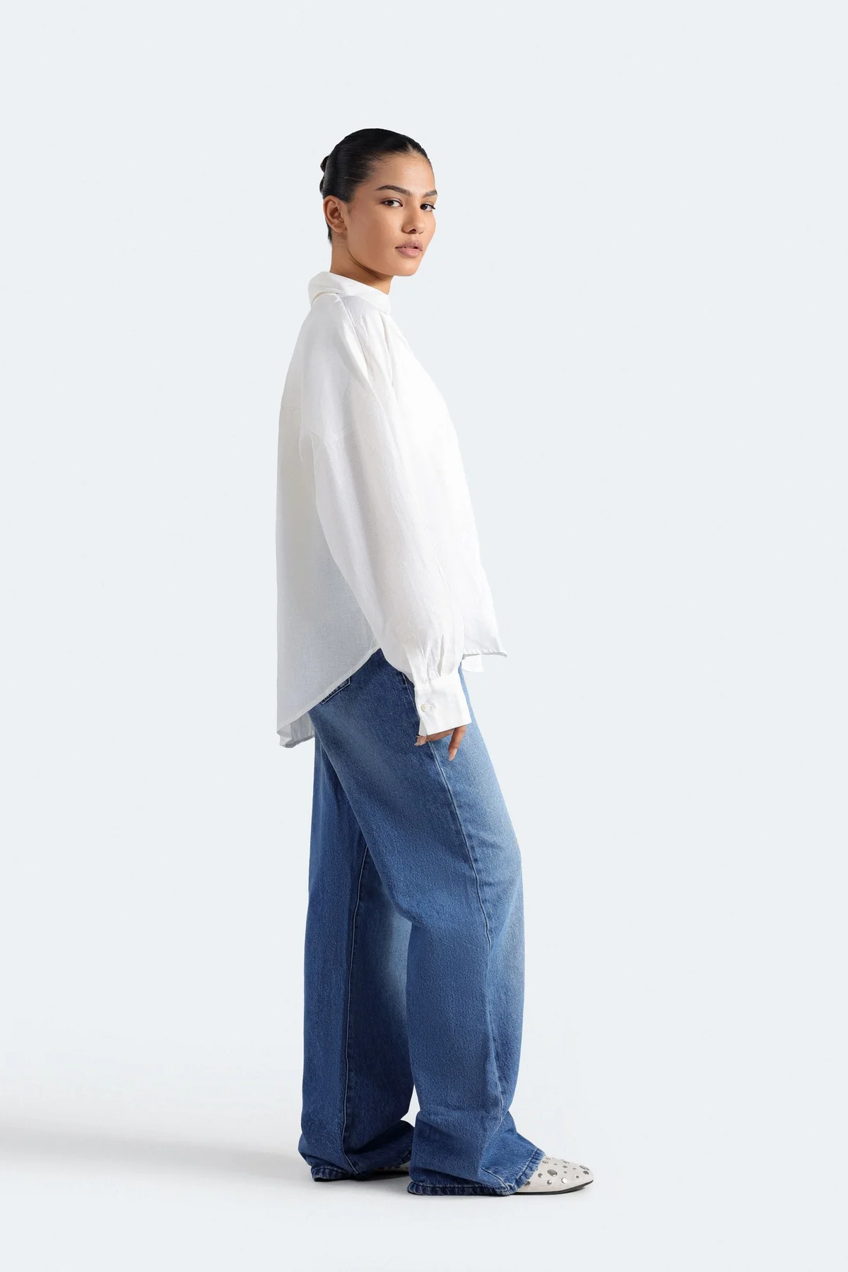 Wide Leg Jeans - view 3