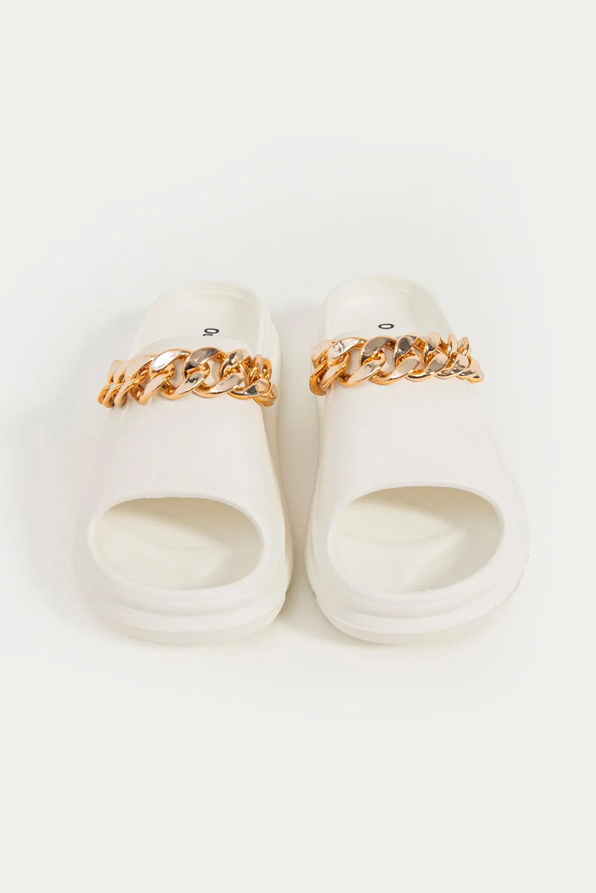 Rubberised Slide With Chunky Chain - view 3