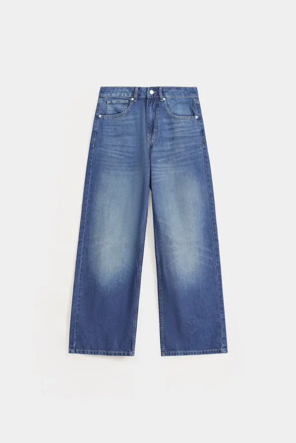 Loose Fit Jeans