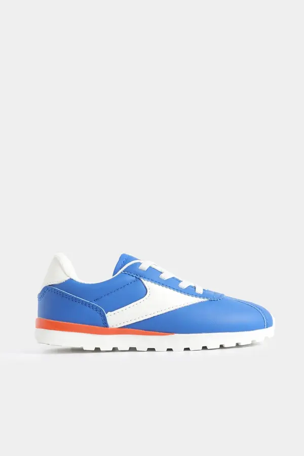 Sporty Trainers