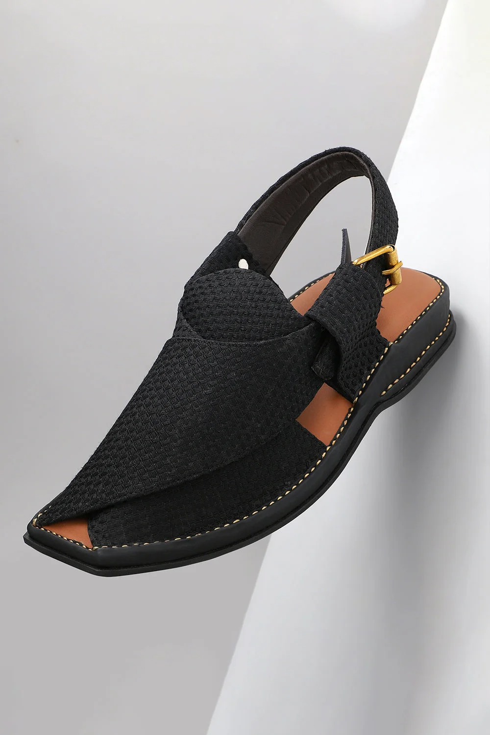 BLACK JACQUARD PESHAWARI CHAPPALS - view 3